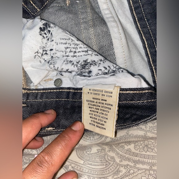 Miss Me Y2K size 26 low-rise flare leg grey jeans w/ rhinestone + camo detailing - Picture 6 of 9